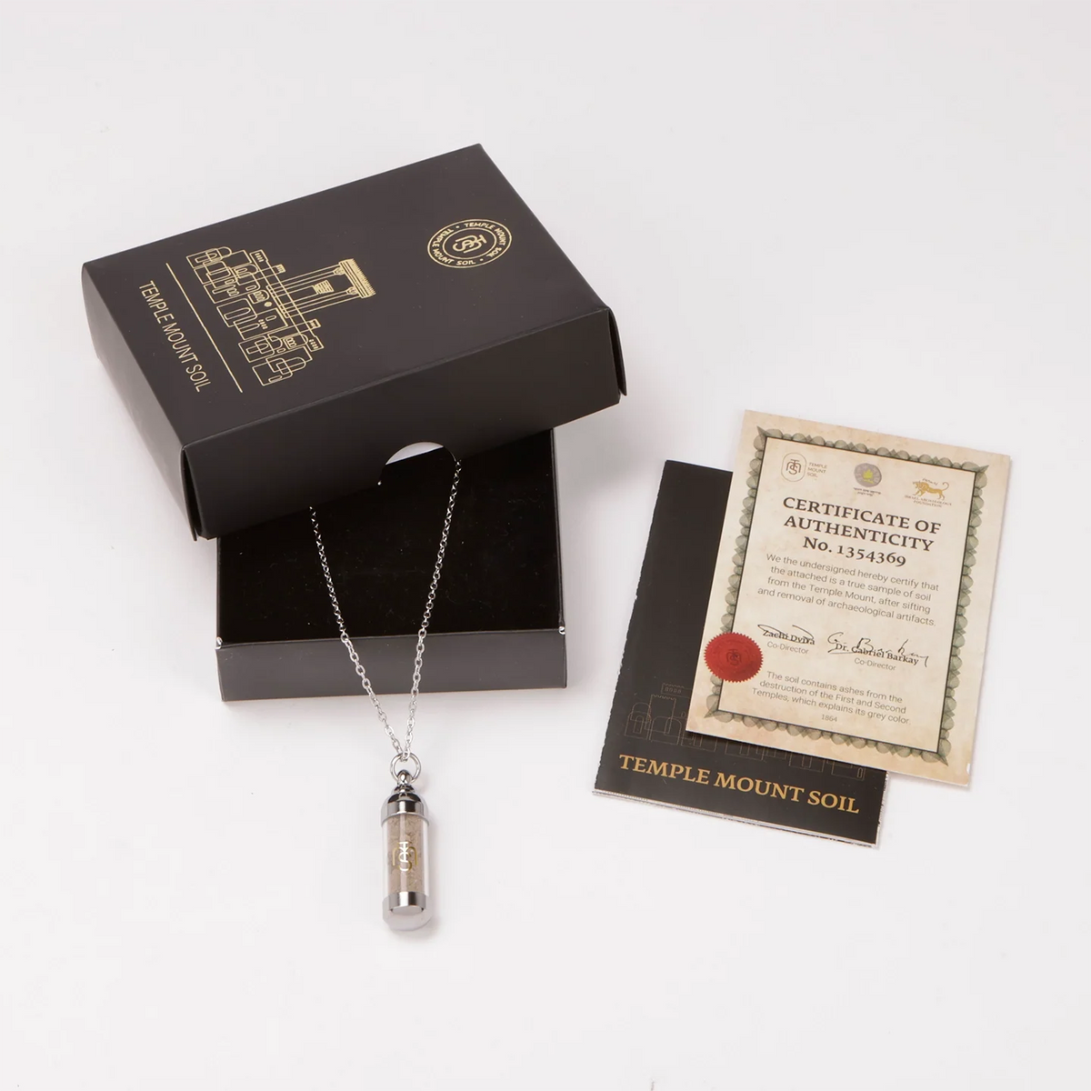 The Pendant of Eternal Faith