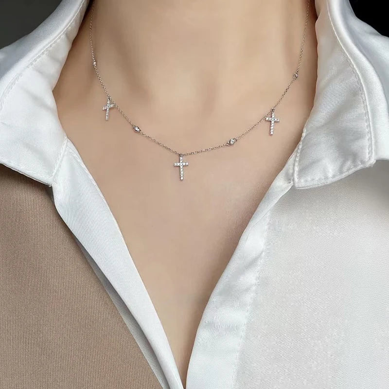 18K Gold Diamond Cross Shaker Choker